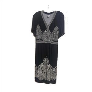 Elegant Paisley Black and White Maternity Dress